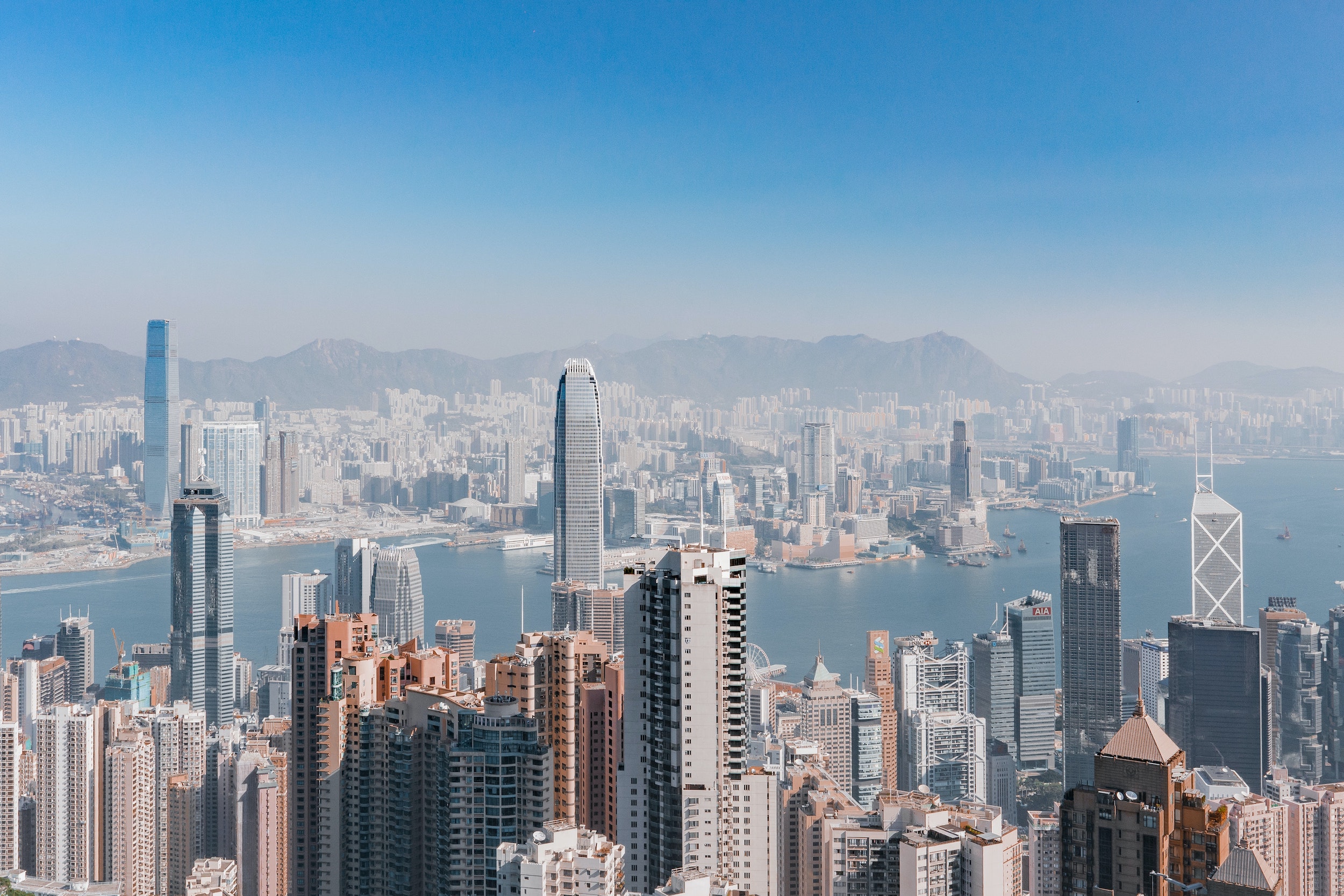 内地游客消费券影响_香港奢侈品零售业复苏_香港现时点购物商城
