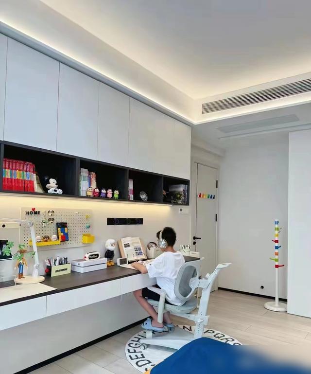 什么是ins风儿童房_儿童房收纳空间设计_儿童房装修实用设计