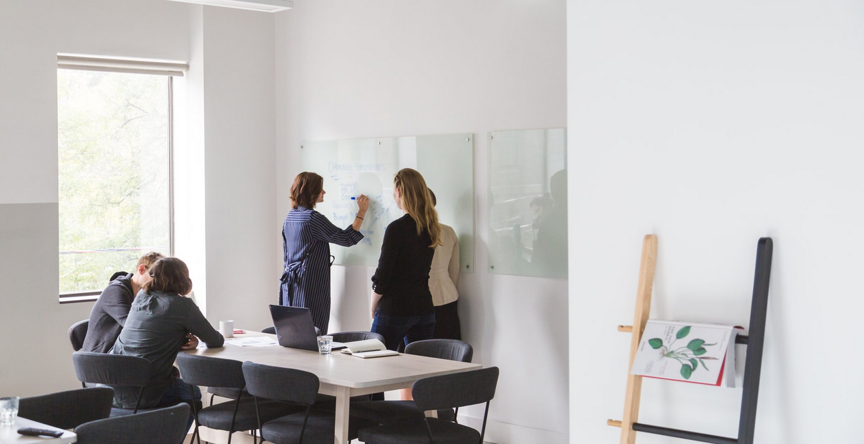 在线打电话系统功能介绍选择因素_网络电话会议系统优点_在线打电话系统优势如何选择