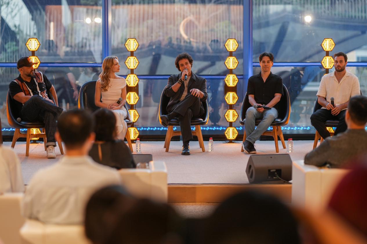 法语原版音乐剧巴黎圣母院陕西大剧院_法语音乐剧巴黎圣母院西安_巴黎圣母院音乐剧1998