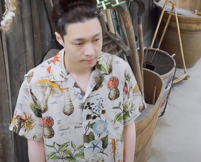 张艺兴向往的生活5素颜状态_张艺兴蘑菇屋性格变化分析_有看过张艺兴真人