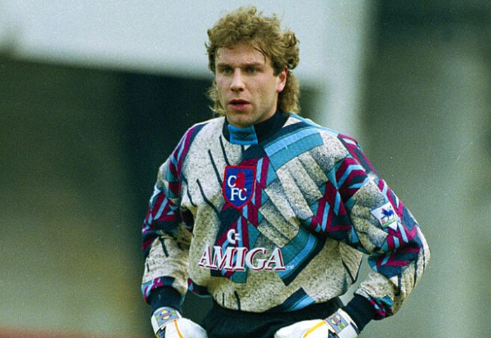 门将有必要买防撞服吗_最糟糕的守门员球衣设计_史上最丑门将球衣