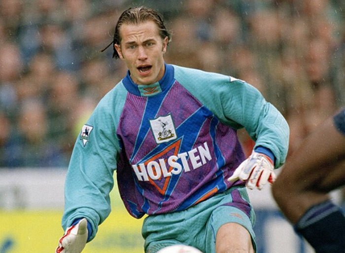 门将有必要买防撞服吗_最糟糕的守门员球衣设计_史上最丑门将球衣