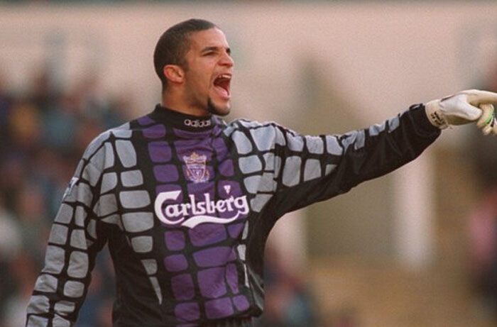 史上最丑门将球衣_门将有必要买防撞服吗_最糟糕的守门员球衣设计