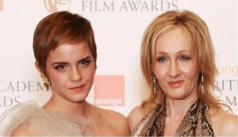 吐槽大会什么博_吐槽大会比伯中字_比伯参加吐槽大会