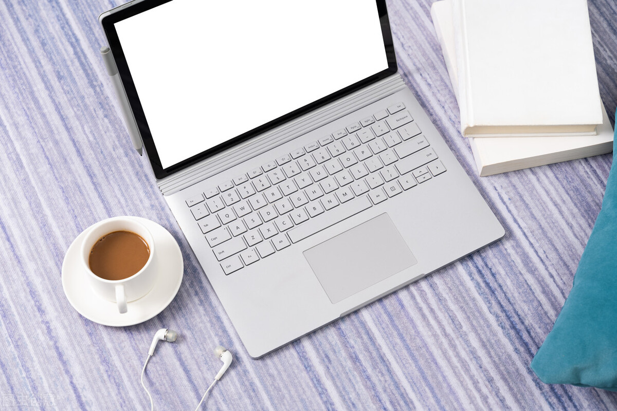 长截图技巧_电脑隐藏截图方式_电脑截屏的图片都存到哪里了