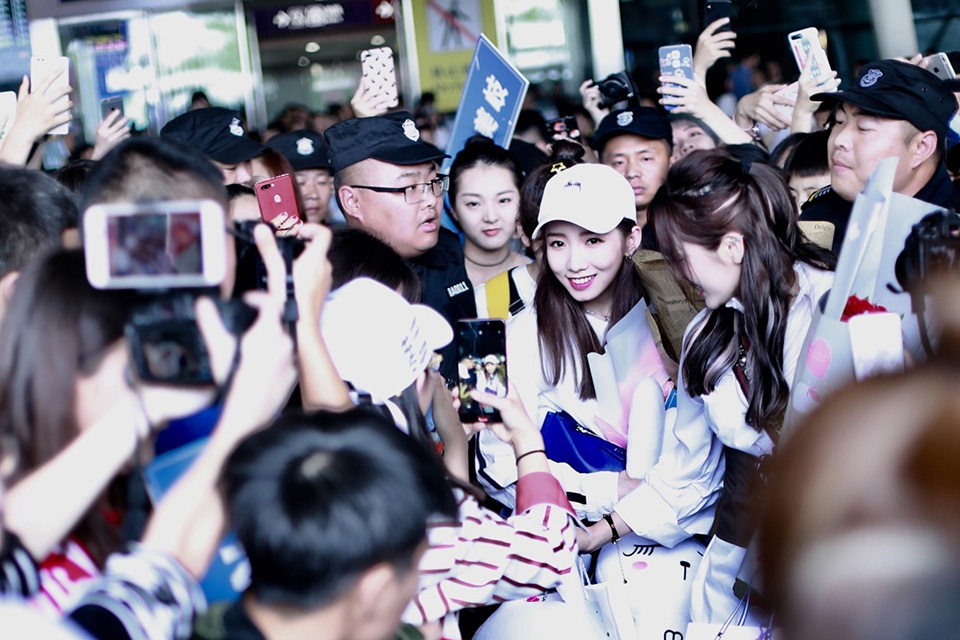 练习生制度 中国偶像产业 偶像市场竞争_去韩国sm公司辛苦吗