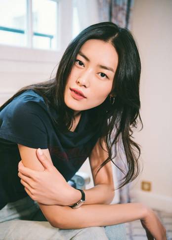 刘雯超模之路_崔始源看不上刘雯豆瓣_刘雯模特成就