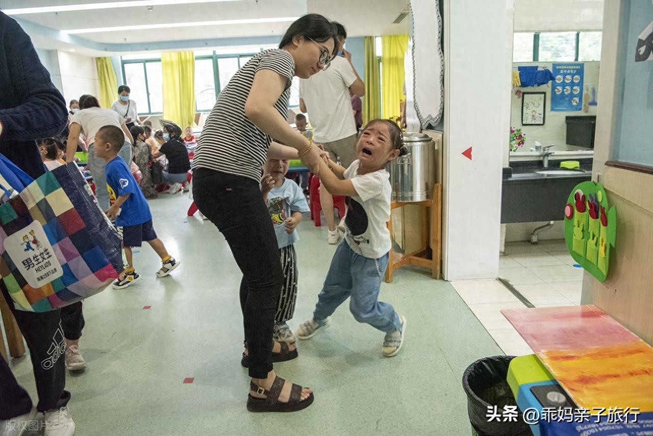 反骨娃驯服指南：当《正面管教》遇上“我就不”小孩