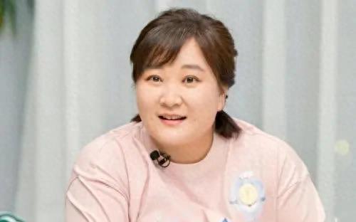 女明星年龄变化_刘亦菲身材变化_中国女明星变成巨人