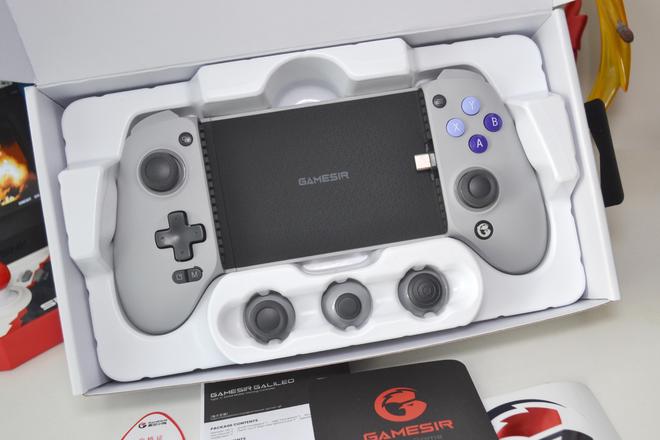 盖世小鸡G8射手座Type-C游戏手柄评测_小鸡手柄g3使用说明书_G8游戏手柄霍尔摇杆特性