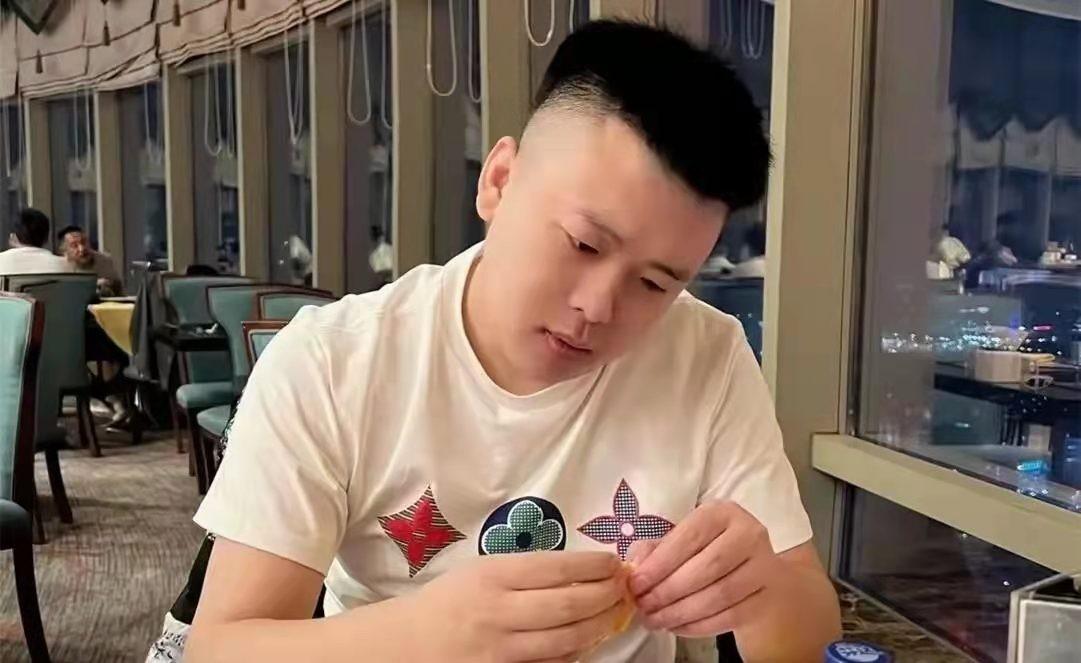 广君,广君杯cf船长是夕比吗