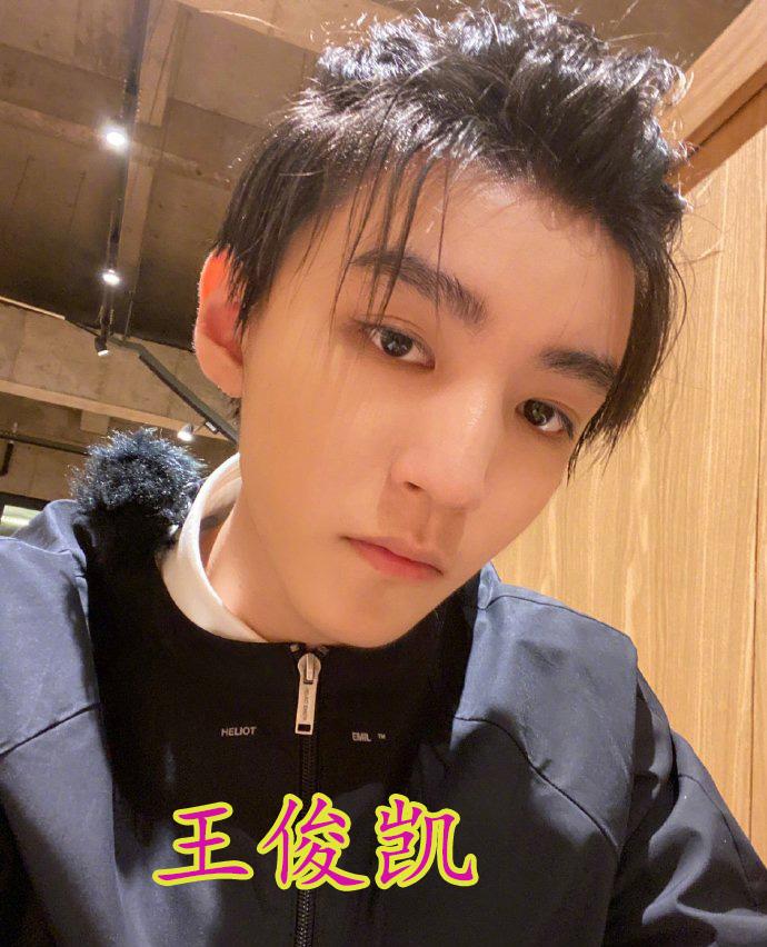 陈赫lol全明星赛视频,2019奔跑吧mc名单公布