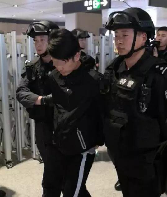 cf聊天室,中国人气最高的直播app是什么?
