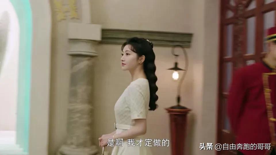 流光套,dnf女漫游刷图带什么装备和武器?