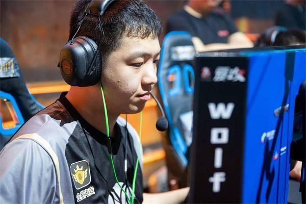 中国cf三大狙神,cf中国第一狙神70kg是谁