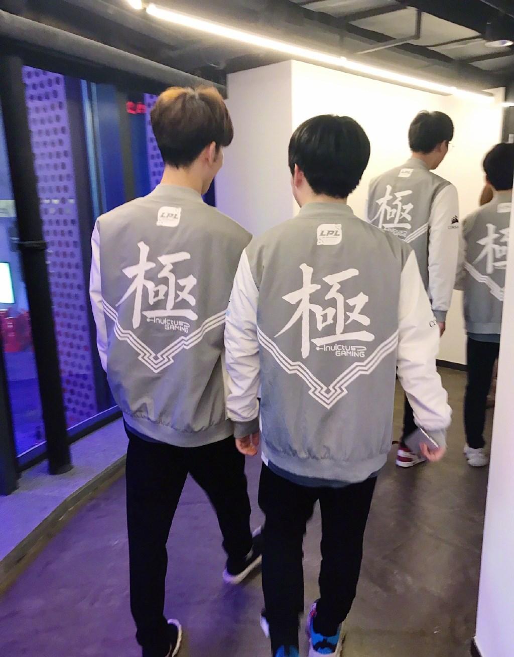 英雄联盟首胜,LOL德玛西亚杯RNG拿下首胜?