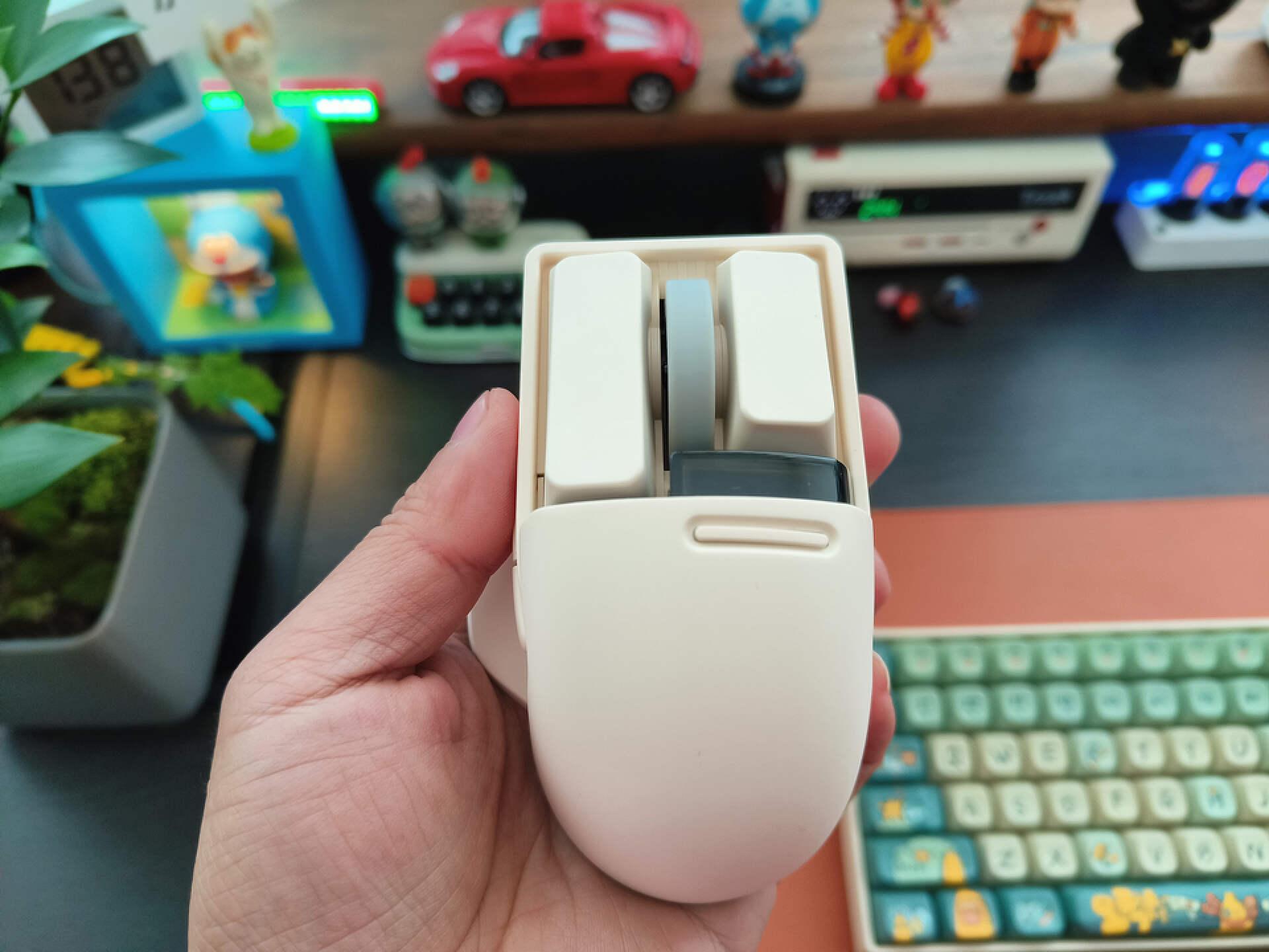 cf按键精灵,cf手机雷达外挂是什么意思?