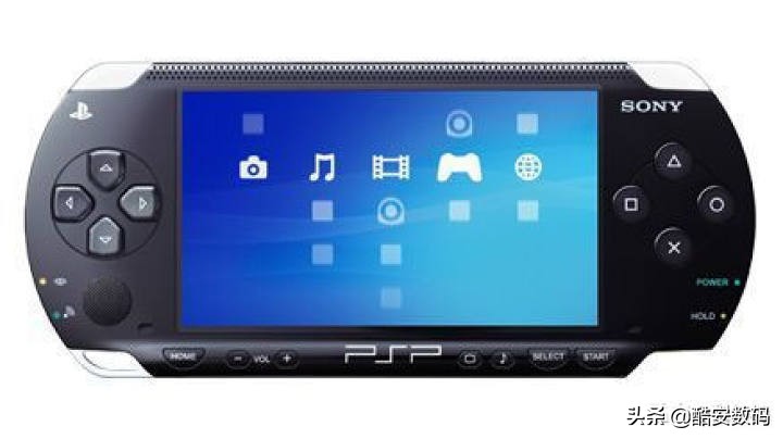 PSP与PSV对比分析_PSP游戏机历史发展_psv2000卡套是干什么的