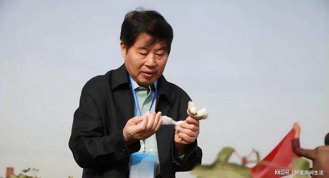 娱乐圈名人去世_最近几年离世的明星图片_于朦胧坠楼事件