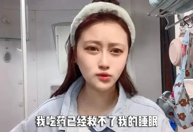 因癌症去世的明星名单_最近几年离世的明星图片_2021年娱乐圈明星去世名单