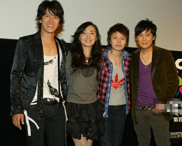 她与影后同名,嫁日版F4后息影却遭劈腿,如今独自带子定居国外