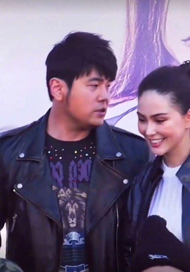 :周杰伦王俊凯AE86_王俊凯画ae86为周杰伦庆生_王俊凯为偶像庆生手绘祝福