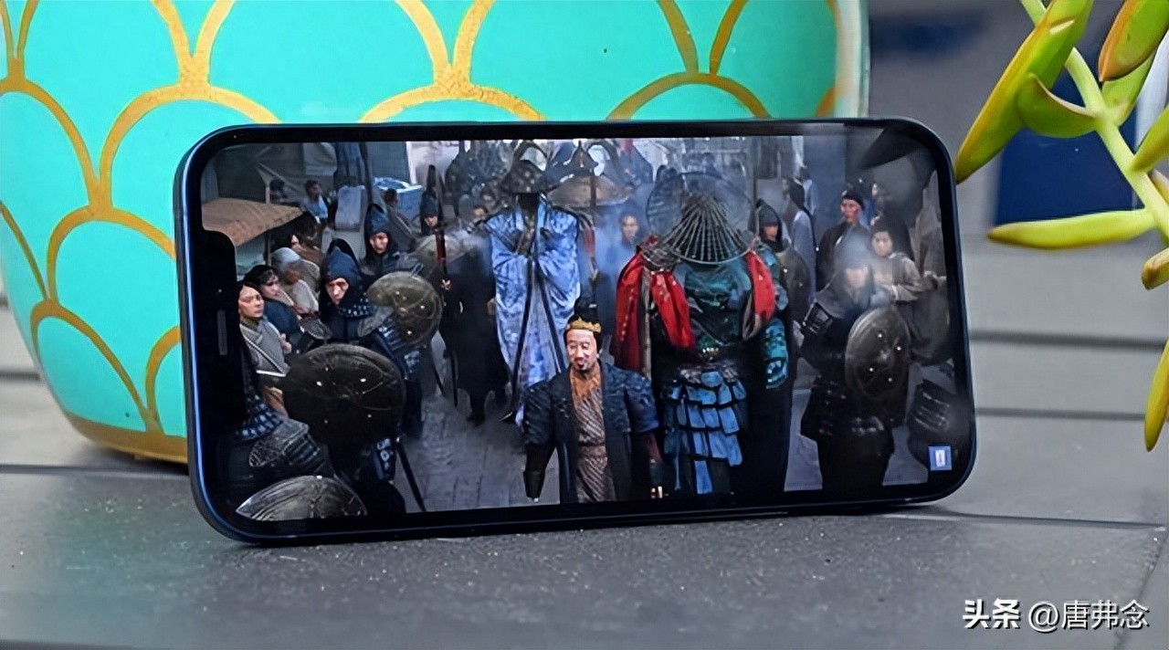 苹果手机更新系统8个小时了_iPhone 15 16 升级 iOS 26 发热卡顿故障_iPhone 11 12 升级 iOS 26 续航耗电问题