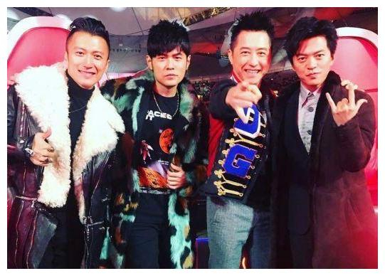 下一季《中国好声音》导师人选成话题,那英有望“王者归来”?