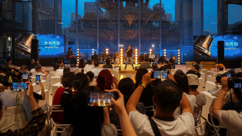 巴黎圣母院音乐剧1998_法语原版音乐剧巴黎圣母院西安首演_法语音乐剧巴黎圣母院陕西大剧院演出