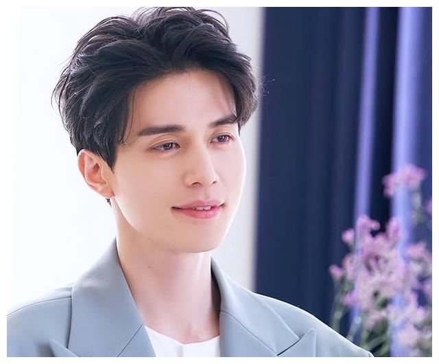 韩国最帅男演员排名_韩国历史上最帅的演员名单_韩国比较有名的男模特