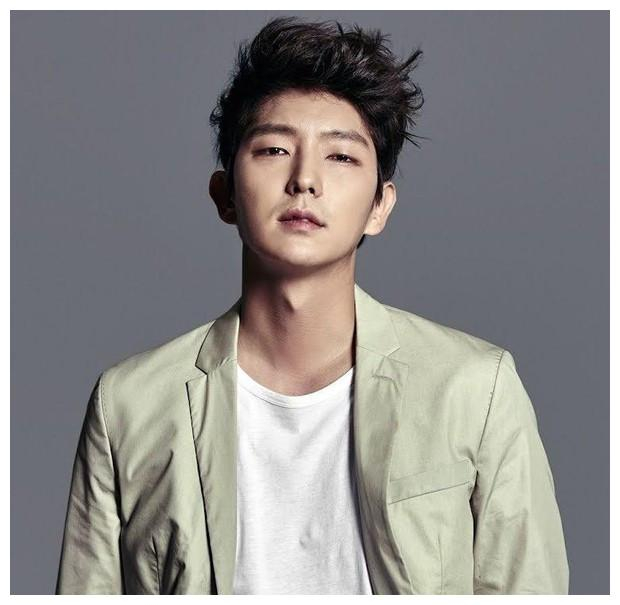 韩国比较有名的男模特_韩国最帅男演员排名_韩国历史上最帅的演员名单