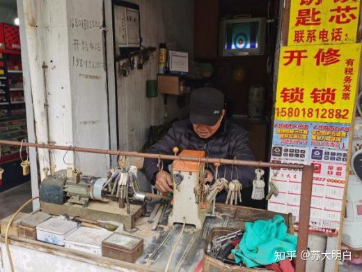 指纹打卡机打不上故障_智能锁人脸解锁技术种类_智能锁指纹解锁原理区别