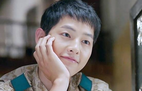 在中国人气爆红的4位韩国男星，权志龙最有才华，宋仲基令人惋惜