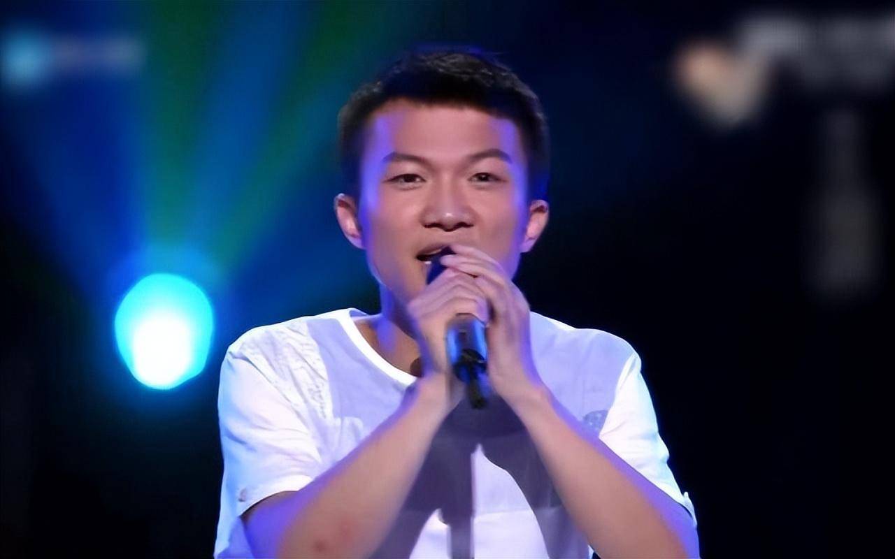 天赐的声音 张碧晨 GAI 好声音 学员 常驻嘉宾 音乐合伙人 周深 发展比较_张碧晨参加中国好声音