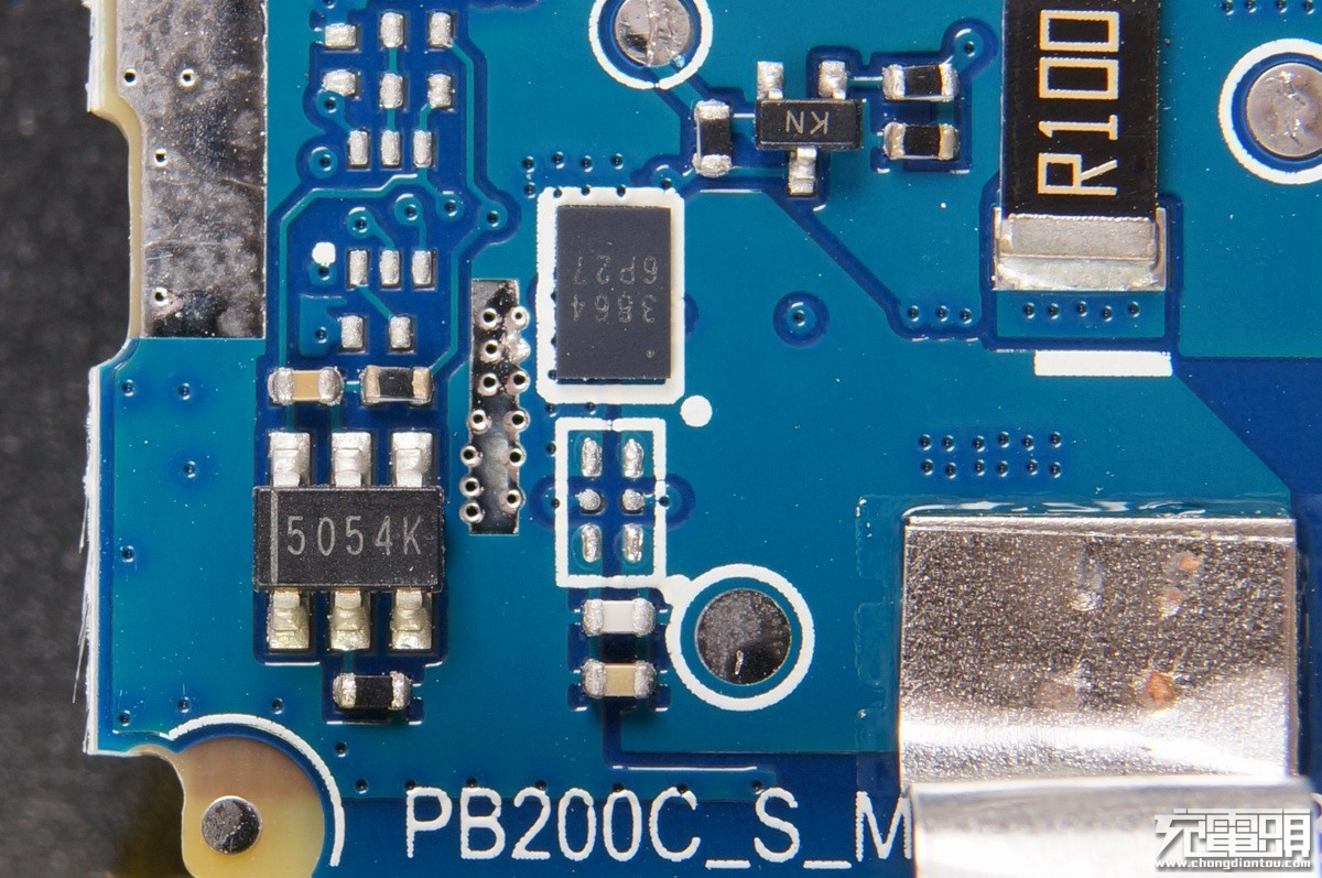 小米移动电源2C 20000mAh_小米移动电源2验证真假_小米移动电源2C 20000评测