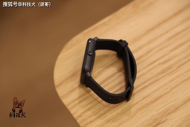 Amazfit米动手表青春版1S 评测_长续航智能手表_米动手表青春版 充电