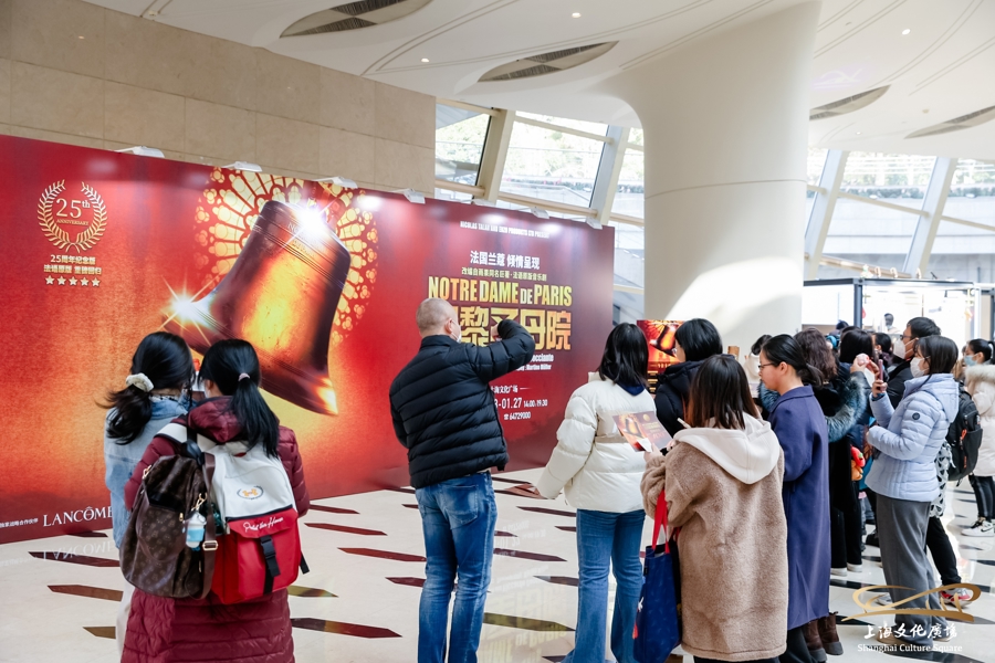 法语原版音乐剧巴黎圣母院上海演出_上海文化广场音乐剧演出回顾_巴黎圣母院 音乐剧 英文