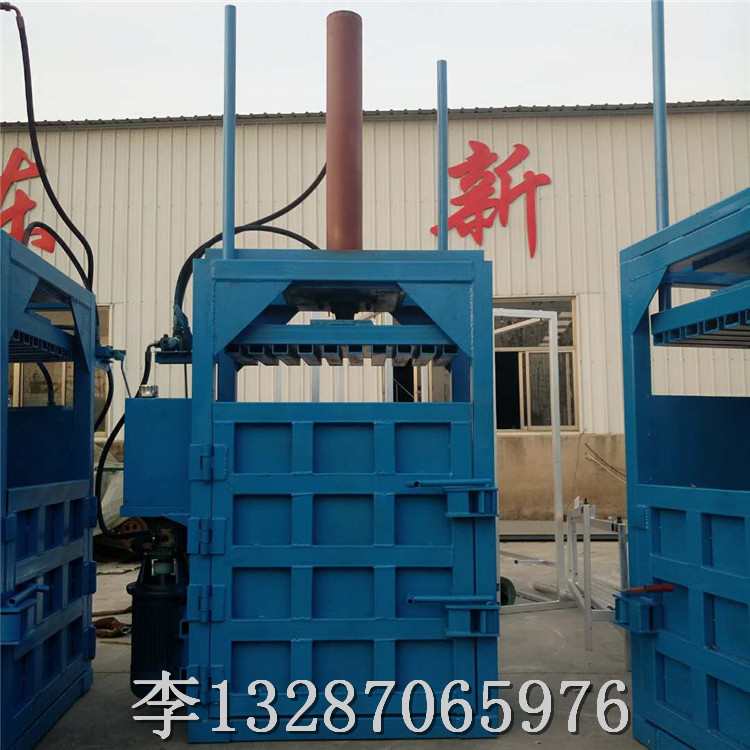 湖北恩施纸箱手动打包机工作视频