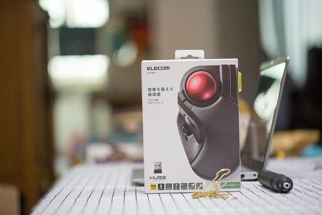 你绝对没用过这样的鼠标完成工作哦--Elecom 宜丽客无线轨迹球鼠标测评