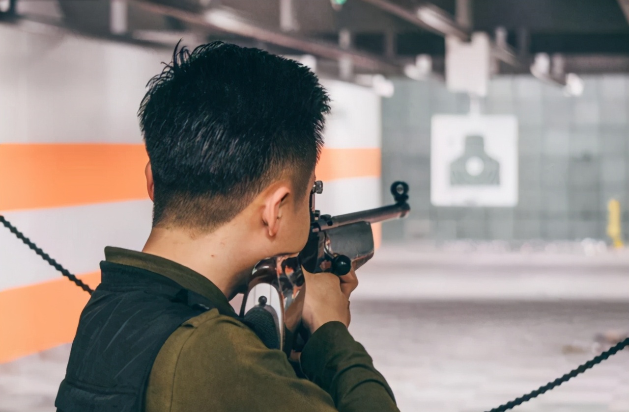 真枪射击馆会员制度_申请加入射击俱乐部难不难_真枪射击馆体验条件