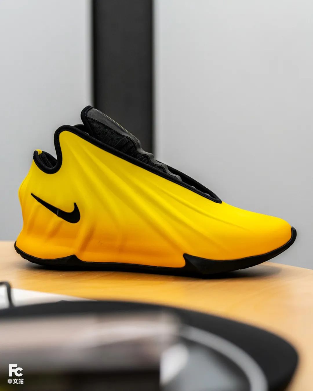 Nike G.T. Future release date_耐克回到未来简版_Nike G.T. Future review