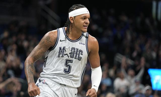 nba2kol2新版本大前锋推荐_2K大前锋推荐_字母哥vs班凯罗vs浓眉
