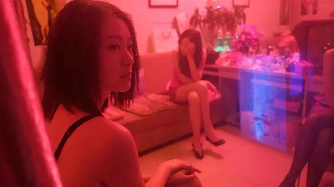 性工作者纪录片 邻家性士 性工作者内心世界_性工作者十日谈百度网盘