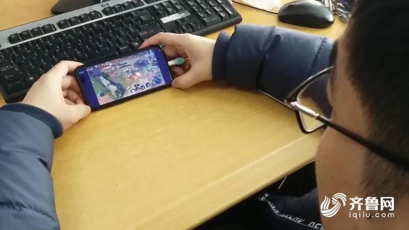 QQ币诈骗案例_游戏漏洞免费获取Q币_qq上刷q币的是真的吗