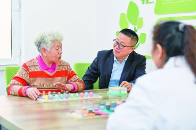 带老年人互动的游戏_适老玩具市场分析_适老玩具发展趋势