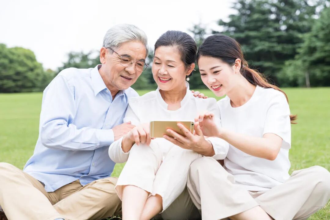 微信使用技巧教程_中老年人使用微信常见问题解答_微信当前为听筒模式怎么切换